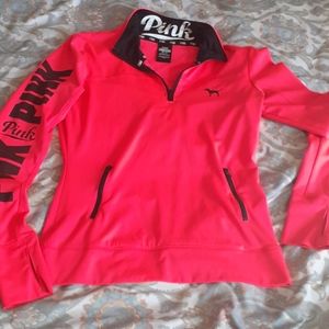 Pink Ultimate sweater - Size XS